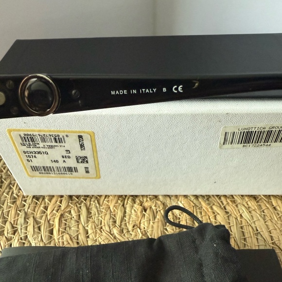 Chanel - Picture 6 of 10